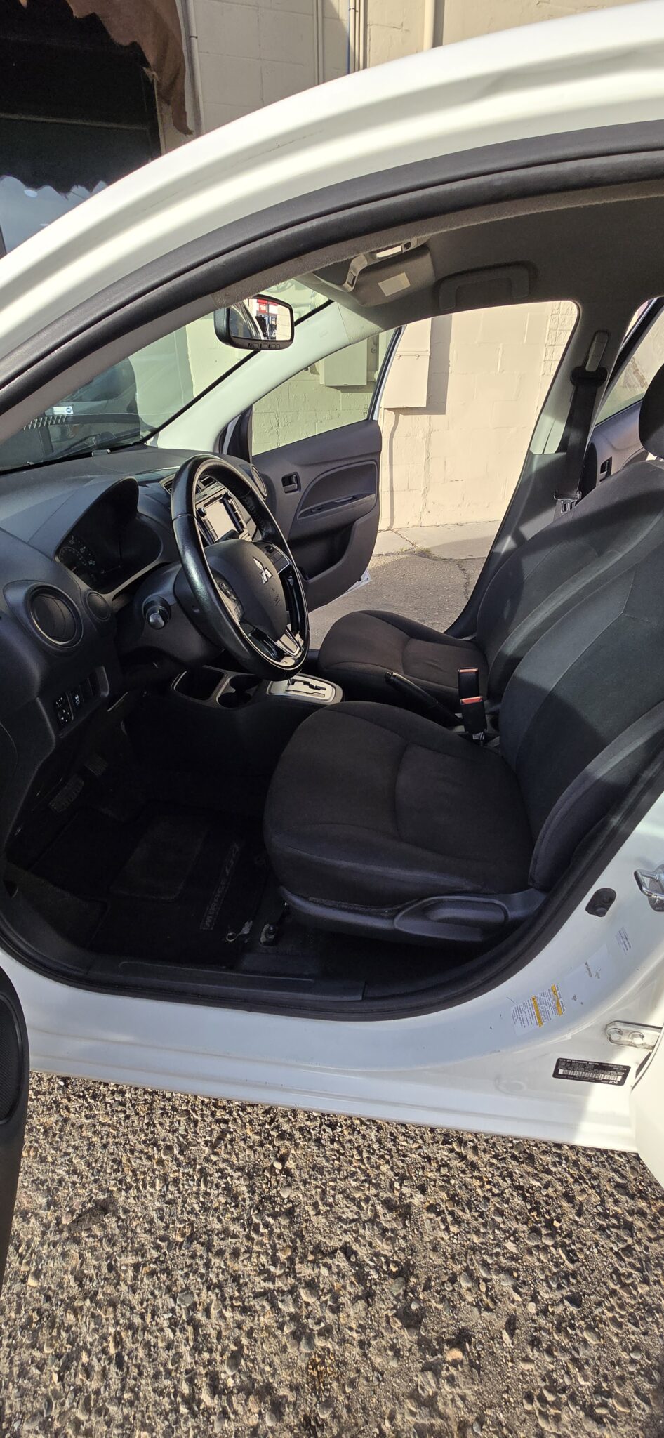 2017 Mitsubishi Mirage G4 ES - Photo 19